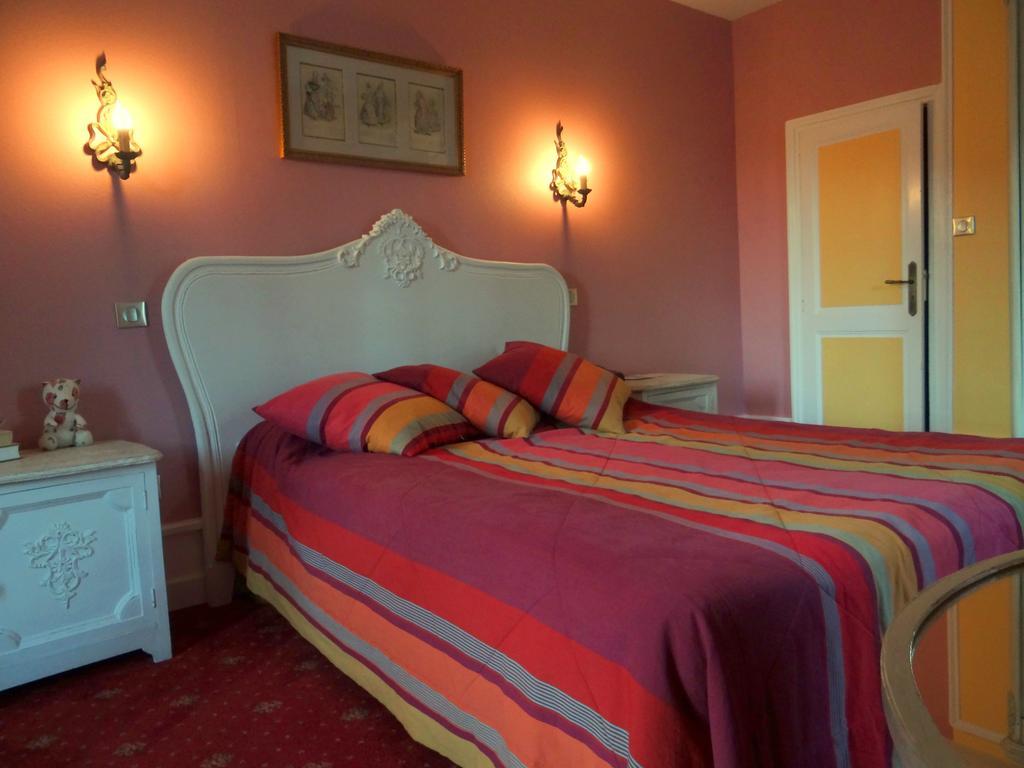 La Roseraie Hotel Restaurant Montignac-Lascaux Eksteriør billede