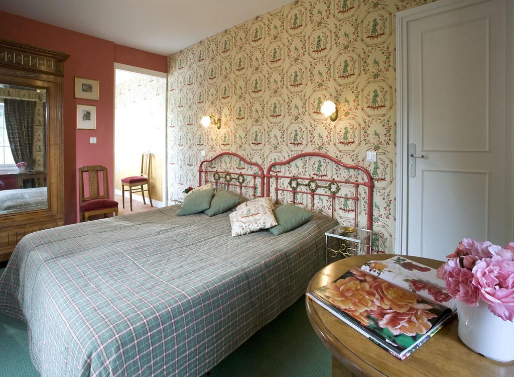 La Roseraie Hotel Restaurant Montignac-Lascaux Eksteriør billede
