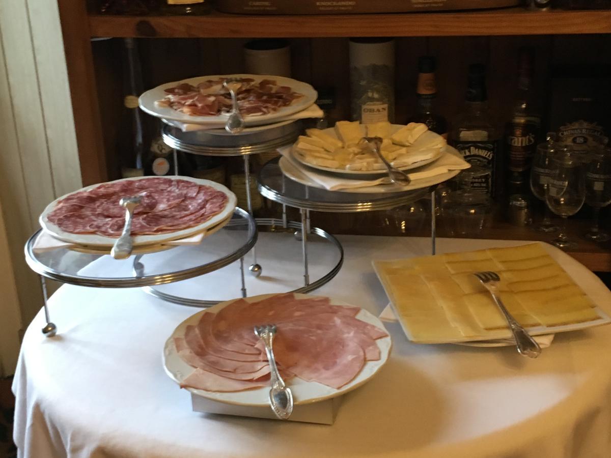 La Roseraie Hotel Restaurant Montignac-Lascaux Eksteriør billede